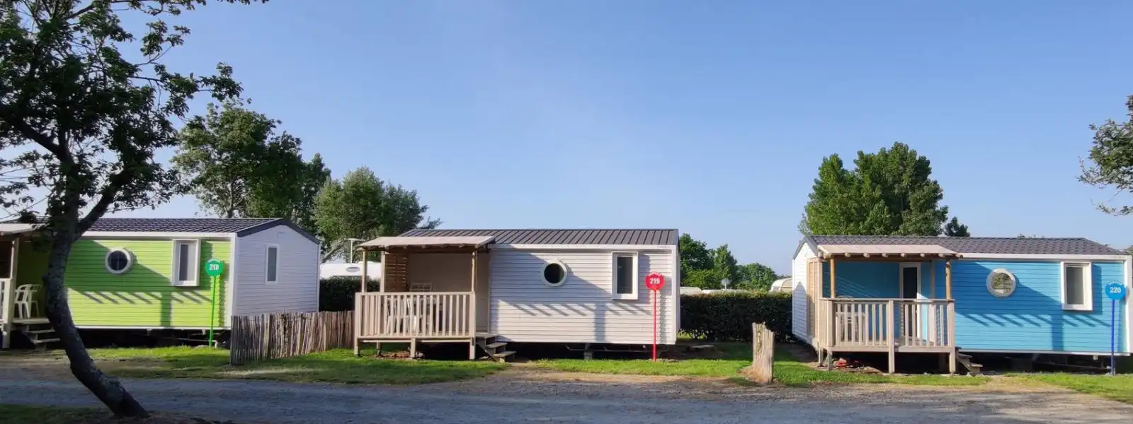 Découvrez nos Mobile home au coeur de notre camping Insolite sur St Michel Chef Chef